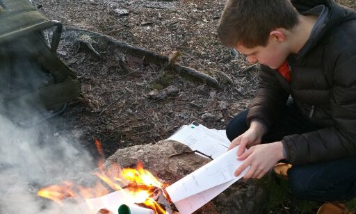 image: Maximilian (18) brente skole­bøkene, ble utvikler
