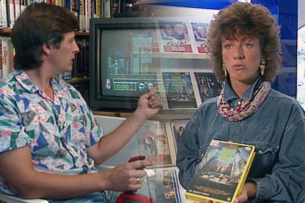 Sosionom og medieforsker Kåre T. Pettersen viste fram RoboCop-spill, Elisabeth Rød i en videokiosk viste fram Turtles-filmen. Det var mye å være redd for i Norge i 1991. 📸: NRK