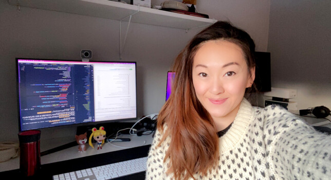 Anna Li møter kollegene sine hver dag klokka 14, for en kaffekopp gjennom webkameraet. 📸: Privat