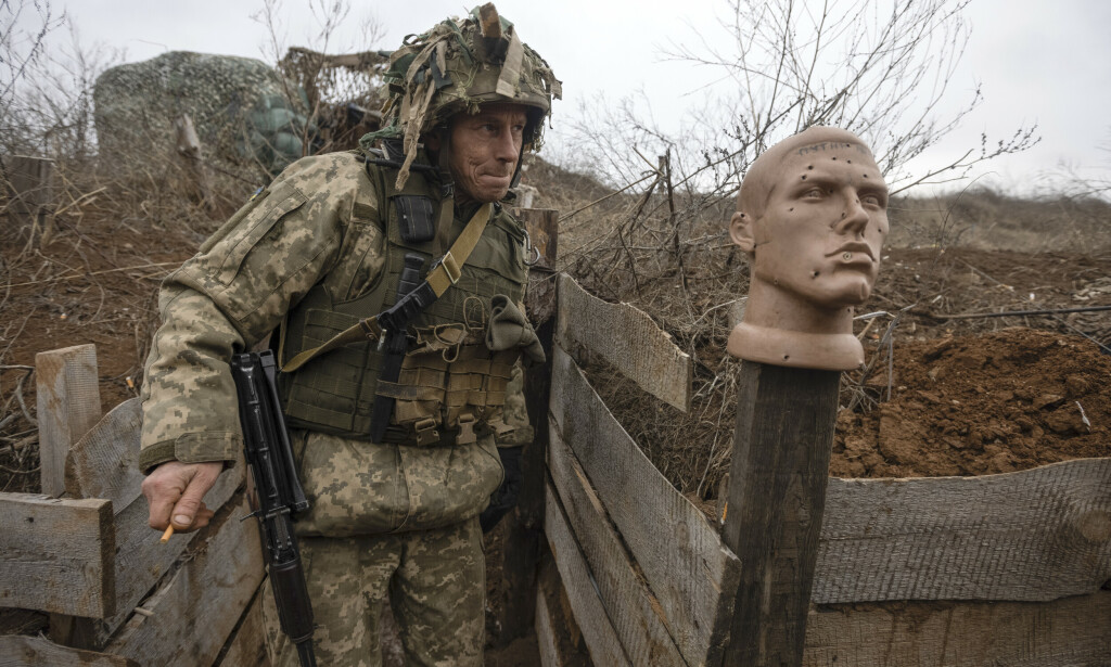 En ukrainsk soldat nær Donetsk tidligere i år. 📸: AP Photo / Andriy Dubchak