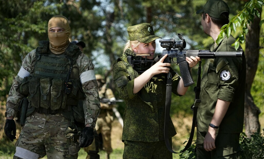 En russisk soldat nær Schastia i Ukraina. 📸: AP Photo / NTB Scanpix