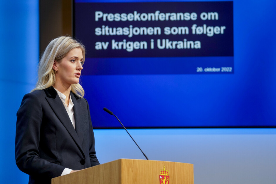Justis- og beredskapsminister Emilie Enger Mehl under pressekonferansen om regjeringens arbeid knyttet til krigen i Ukraina. 📸: Terje Bendiksby / NTB