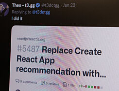 image: Foreslo å slutte å anbefale Create React App. Da tok det fyr i kommentar­feltet