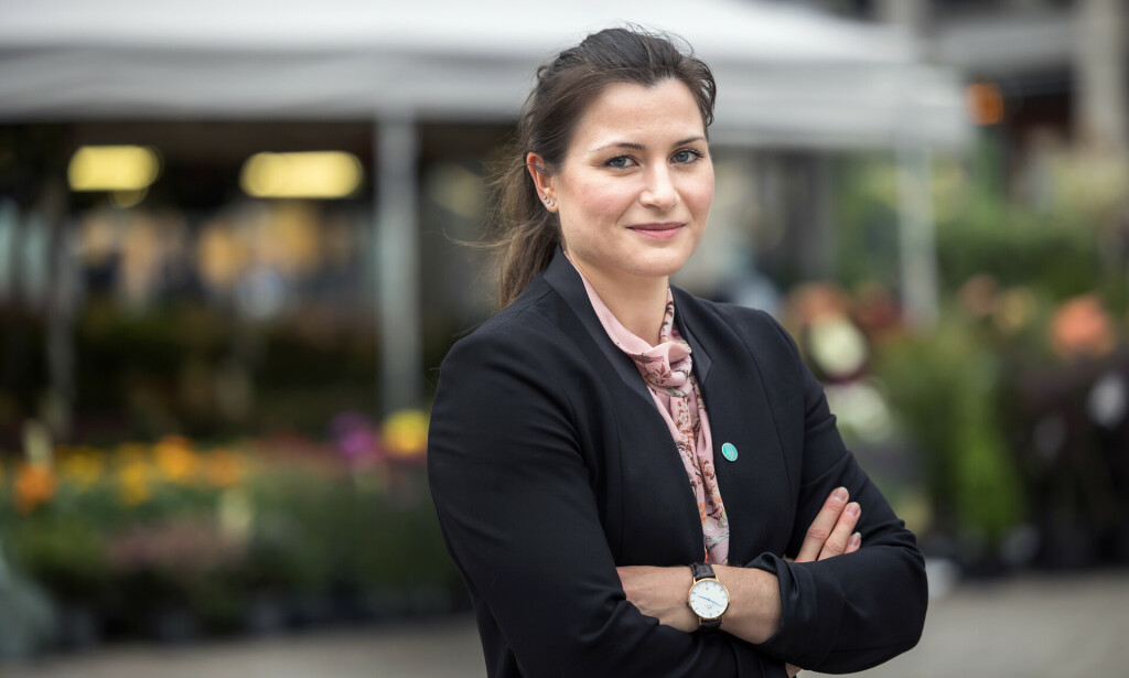 Elisabet Haugsbø, visepresident i Tekna, forteller at nettverket skal være en sosial og faglig arena hvor utviklere kan bidra til nettverket med egne erfaringer og problemstillinger. 📸: Tekna
