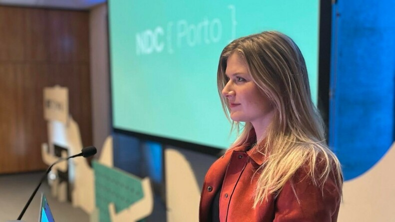 Aurora Walberg Scharff ble utfordret av en kollega til å holde et foredrag på NDC Porto, en utfordring hun kastet seg over. 📸: Inmeta