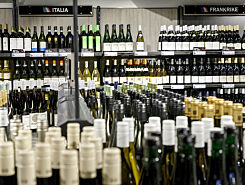 image: Stort angrep rammer vin og sprit til Norge: – Det er full stopp